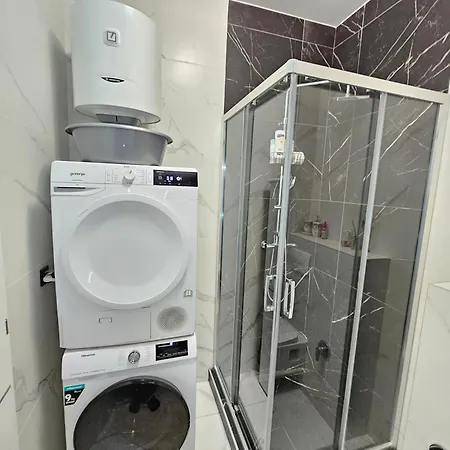 Daire Luxury Penthouse Bulevar Stup Ilidza *